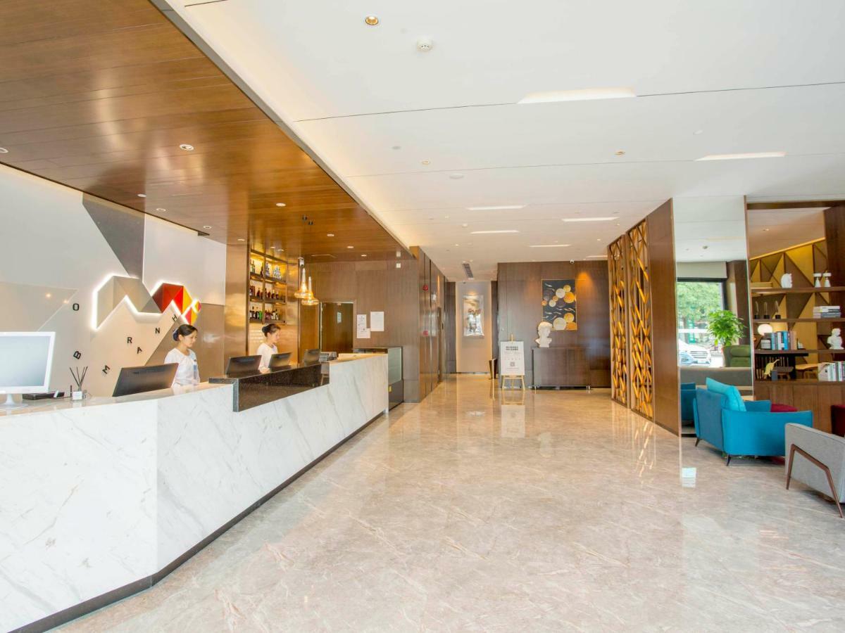 Borrman Hotel Nanning Railway Station Branch ภายนอก รูปภาพ